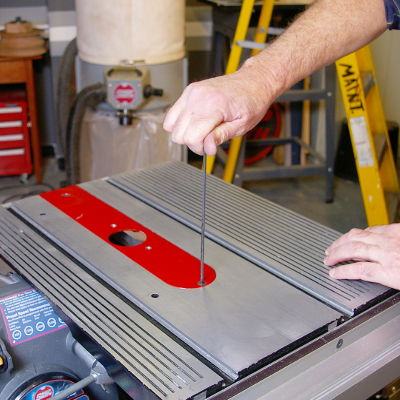 Install Router Table Insert